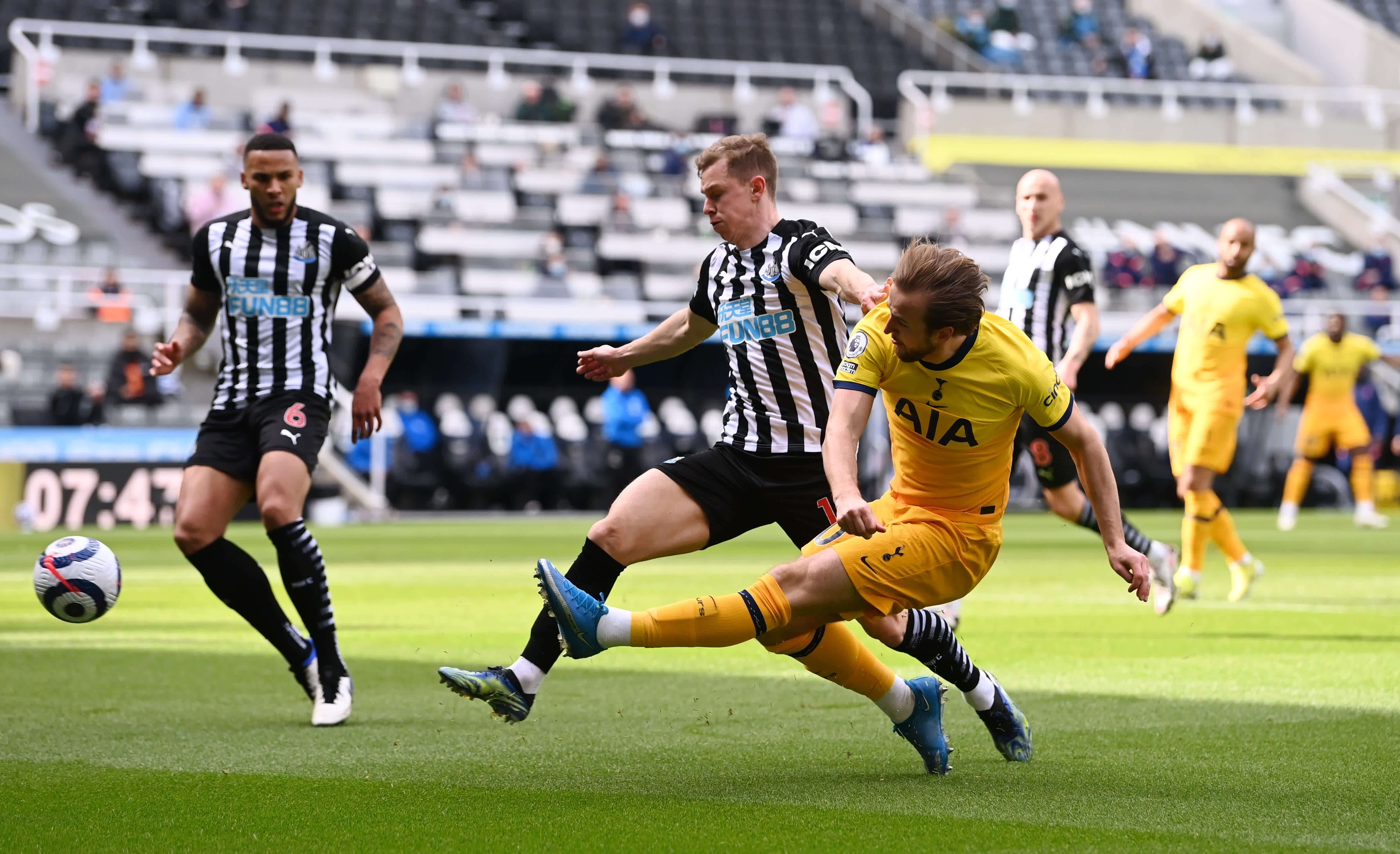 面临更大的 面临更大的